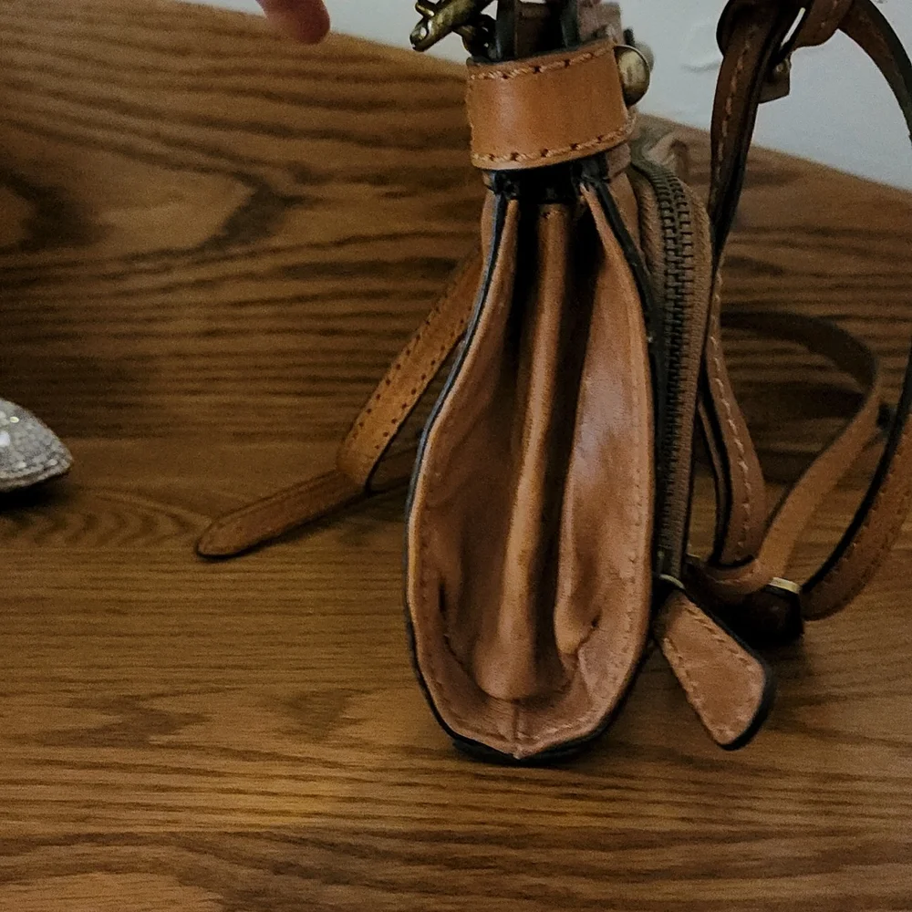 Frye Tan Leather Crossbody Bag - Picture 4 of 14